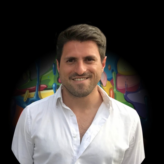 MARTÍN VILAVEDRA